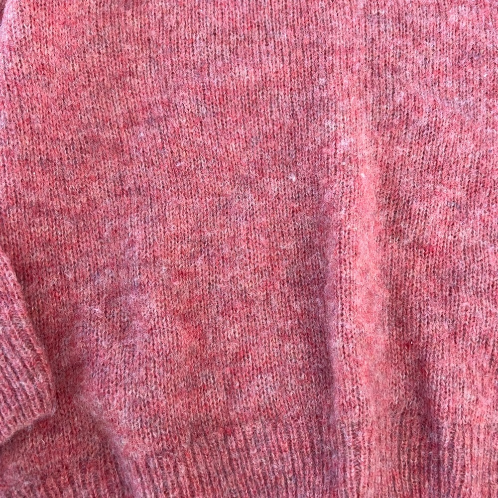 Cashmere sweater